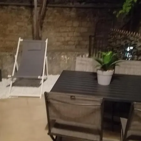 La Petite Maison D'arnal Сasa de vacaciones Sainte-Énimie