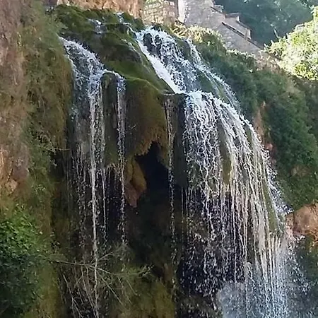 Сasa de vacaciones La Petite Maison D'arnal *