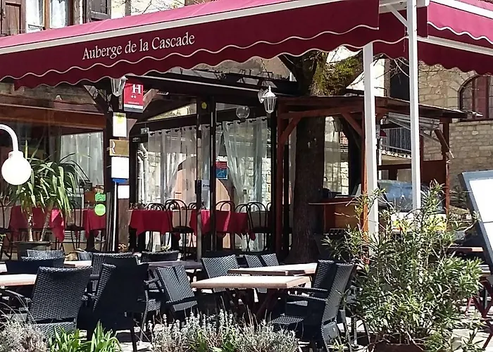 度假居 La Petite Maison D'arnal 圣埃尼米